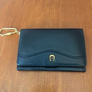 Vintage Etienne Aigner card holder/wallet